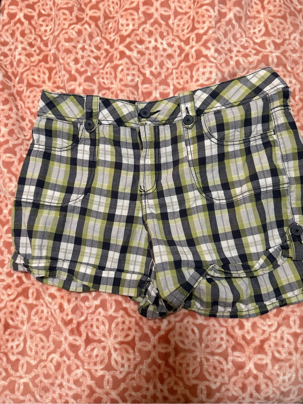 Faded Glory Plaid High Waist Shorts in Lime, Black and White